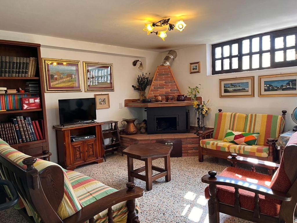 Penzion Casa Fra Gli Ulivi Di Giuseppe Sonnino Exteriér fotografie